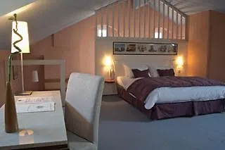 Le Kempferhof Golf Et Chateau-hotel 4* 普洛布塞姆
