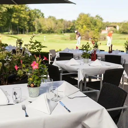 호텔 Le Kempferhof Golf Et Chateau-hotel 플롭스하임